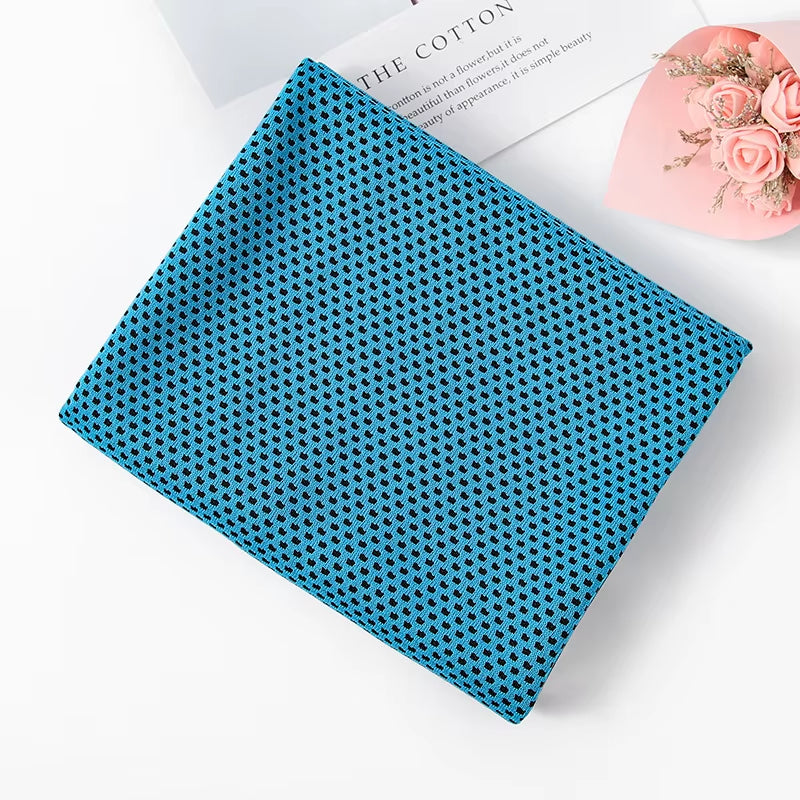 Toalla refrescante de microfibra con efecto hielo para yoga y deportes al aire libre; ligera y fina, ideal para gimnasio, como banda para el sudor o pañuelo refrescante de verano.