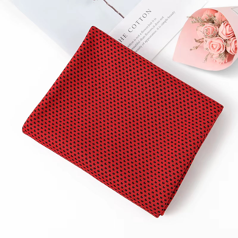 Toalla refrescante de microfibra con efecto hielo para yoga y deportes al aire libre; ligera y fina, ideal para gimnasio, como banda para el sudor o pañuelo refrescante de verano.